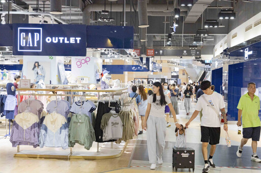 義大世界雙連假省很大！樂園15元入場 Outlet秋裝折扣潮流迷必看