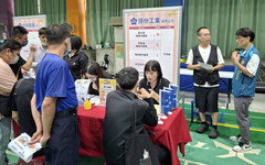 苗栗榮服處攜手勞動部地區就業徵才 服務退除役官兵