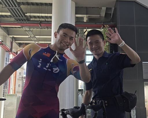 外籍飛官困山路 湖內警靈機一動出妙招