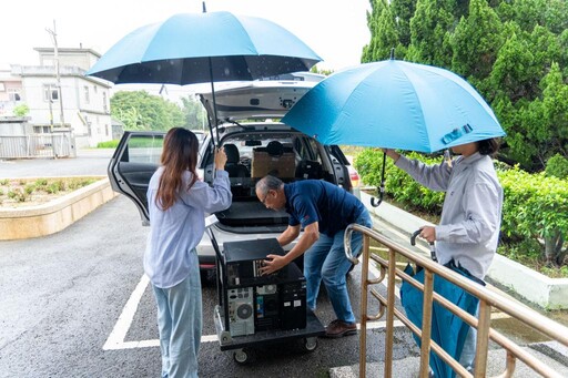 媒合工研院200台二手電腦 徐欣瑩立委心送暖新竹縣弱勢學子