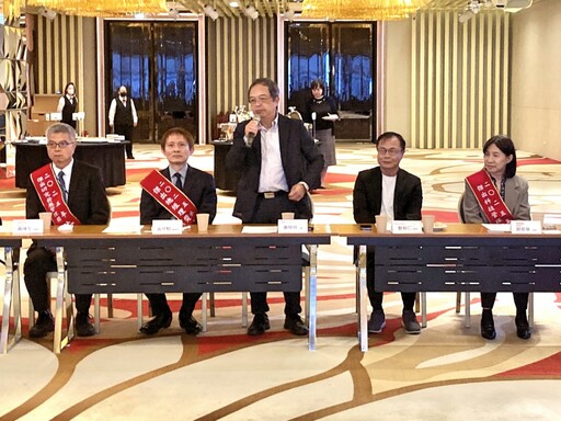 新竹企經會第22屆新竹區傑出經理人 天虹董事長黃見駱獲傑出總經理獎