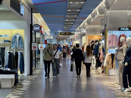 南紡購物中心「蘋安綻 FUN」開跑 聖誕檔期好康、展覽齊發