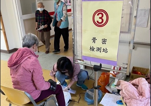 嘉義榮院前進白河榮家 醫養合一助住民長輩健檢