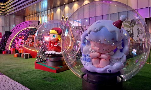 南紡聖誕樹展區登場 POP MART六大IP首度亮相