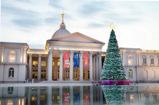 13 米聖誕樹搶先亮相！奇美博物館「聖誕週末」12 月登場 復古派對、美食市集逛起來