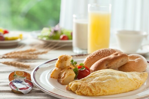 國際連鎖飯店出現之前 旅遊的人都吃些什麼早餐？