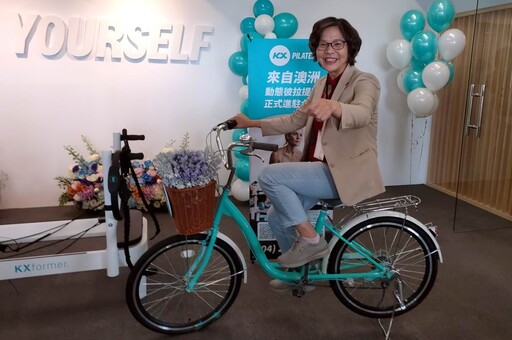 台中市婦女節活動 市府顧問蔡壁如首秀騎「小藍」邀女性健康動起來