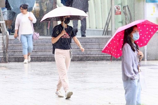 豪雨連炸加上年度大潮 中南部下周二前防水災