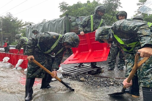 因應山陀兒侵台 第三作戰區出動百人救災