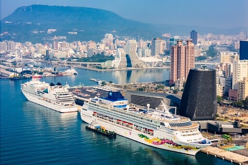 高雄港旅運中心再締紀錄 璽寶安可號與挪威天空號首航雙輪同抵高雄港