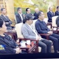 洪秀柱率團赴北京見王滬寧 名單驚見天王御用作詞人方文山
