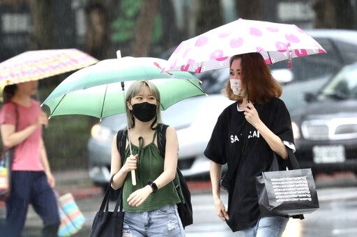 【一周天氣】要變天了!雨神明報到「全台連下3天」 周一高溫恐飆36度