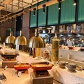 早餐供應截止時間到午後 高雄承億酒店讓旅人「睡飽吃到午後」