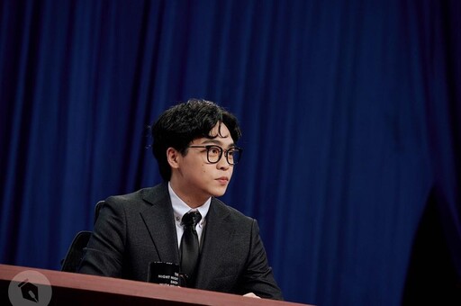 賀瓏無預警發前女友「天殘」私人PO文惹議 博恩、怡岑全退追IG