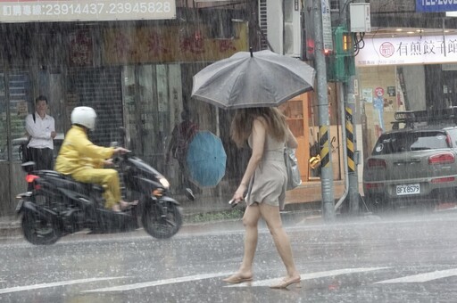 今午後西部防雷雨、雙北高溫飆36度 下周熱帶系統恐生成