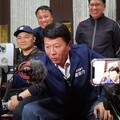 謝龍介表態參選2026台南市長 張啟楷：當然支持