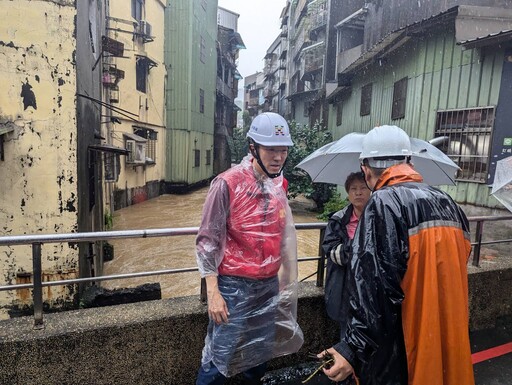 山陀兒在基隆多處造成災情 謝國樑馬不停蹄各區勘災