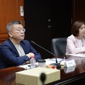 蔡其昌爭取改建港務大樓成海線新地標 陳世凱率交通部同仁支持