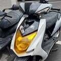 掛註銷車牌拒檢狂逃 20歲騎士失控滑倒被逮