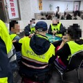 棋牌社掛羊頭賣狗肉 警破麻將賭場逮38人送辦