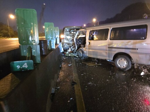 國道故障停車被追撞 國道警籲開車應隨時注意前方