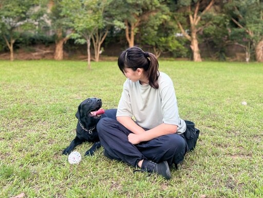 桃園警犬隊授階成軍 張善政盼犬力守護打造安居城市