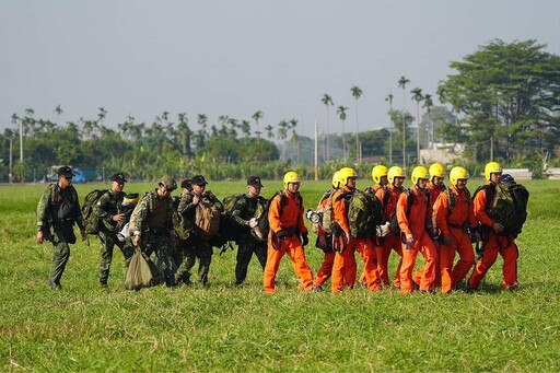 國軍主戰部隊提前退伍爆國安危機 馬文君：應提高志願役待遇