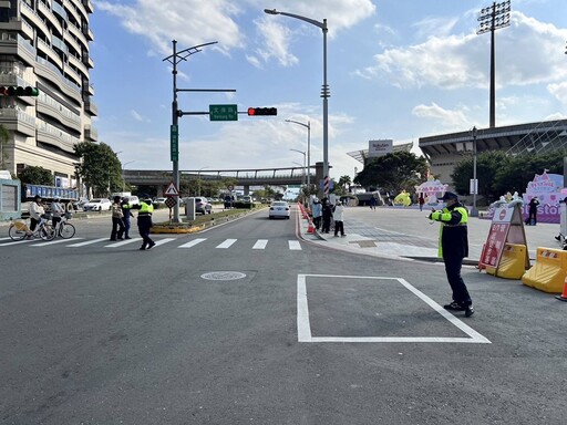 交通快打登場 桃園警要讓台灣燈會通行更順暢