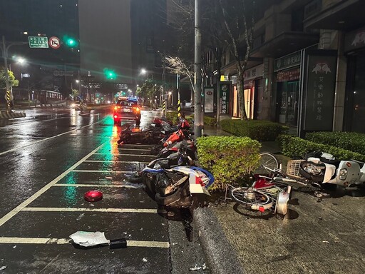 失控衝撞10輛機車 肇逃女駕駛涉藏毒還企圖屎遁吞毒