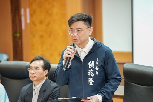 翁曉玲諷打麻將不能喊「五筒」 林俊憲、賴瑞隆：歡迎為大罷免添柴火