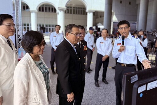 新北消防與13間醫院跨域合作「院前啟動葉克膜」 侯友宜：15年救回2647人