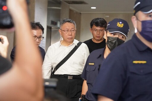 曝柯文哲青蛙肢北所洗衣難 陳佩琪談京華城：是會議主席蓋市長甲章決行