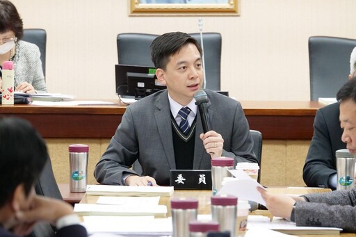 二階連署書明將送出 牛煦庭邀罷免領銜人辯論