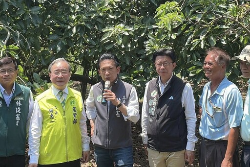 謝龍介稱黨工遭押要高薪徵罷免志工 郭國文：上街第一天就有點落漆