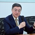 卓榮泰願負擔嘉義輕軌372億結果逆轉 交通部「表示歉意」