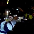 1次偷3頂安全帽 警1小時電眼逮行李箱男