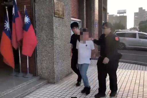 按喇叭嗆路人爆口角 23歲男子不爽掏槍嚇人被逮