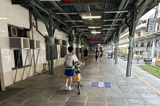 綠空廊道全線通車一場「空」？ 黃守達邀陳大田、黃國榮體驗騎行