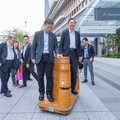 張善政考察橫濱站與高輪Gateway站 聚焦車站再生與智慧城市導入經驗