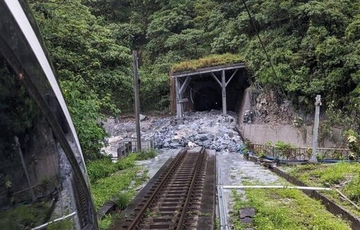 不忍花蓮豪雨釀災又成孤島 傅崐萁轟交通部：別再把東部人當提款機