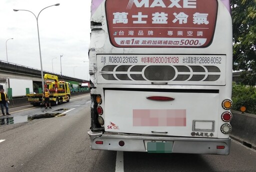 聯結車國道撞客運 疑未保持行車安全距離肇禍