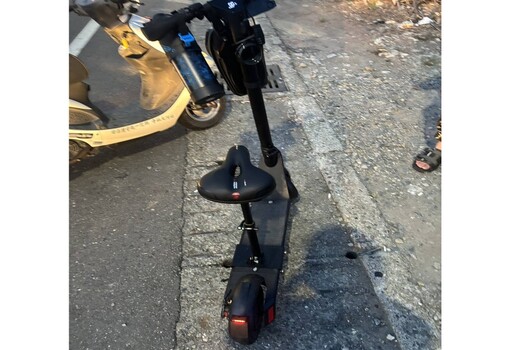醉後連電動滑板車也不行 男子拒酒測遭警方舉發