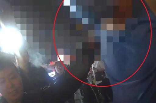 涉夜市拍美腿 67歲男疑情緒失控搶手機被法辦