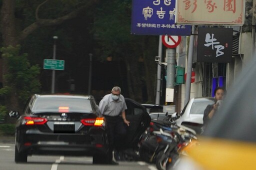 再爆李俊俋將公務車當UberEats 張斯綱：不只接送毛孩還送餐點