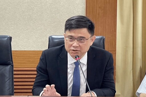 馬文君疑影射罷團為「福壽螺」 賴瑞隆批惡意攻擊只會添柴火