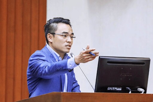 中華電信憑證遭Google移除 洪孟楷轟：AI內閣比撥接還不如