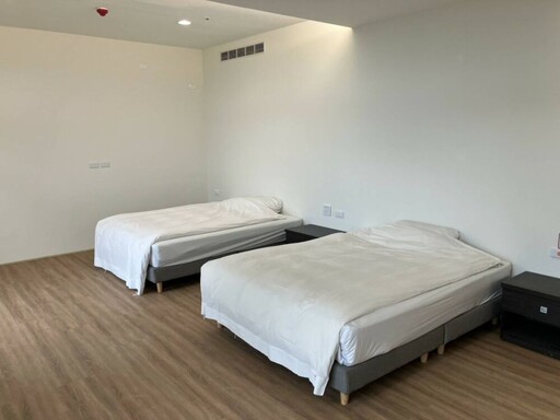 會勘洄瀾國際文教會館改善工程 徐榛蔚預告8月營運：活化再利用典範