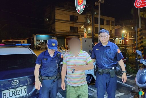暴怒亮刀 微型二輪電動車騎士未掛車牌又涉恐嚇