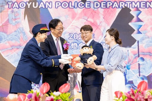 張善政、邱奕勝同出席慶祝大會 感謝桃園警察辛勞奉獻