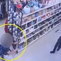 醉漢持武士刀闖賣場揮舞 勇警壓制槍枝走火誤擊男子後頸